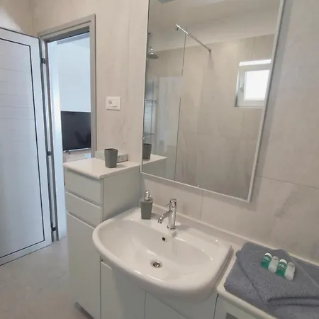 Apartment Lity